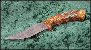 Knife2 final.webp