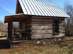 reclaimed cabin 061.webp