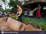 slit-drum-polynesian-traditional-wood-drum-fijian-drums-play-an-important-F4X2D6.jpg