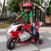 petrol-49cc-pocket-bike-250x250.webp