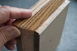 glue detail.jpg