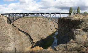 crooked river bridges.jpg
