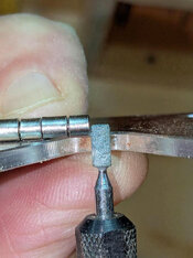hinge dremel bit depth.jpg