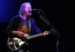 neil-young.webp