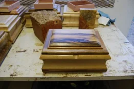 box for trade 003s.webp